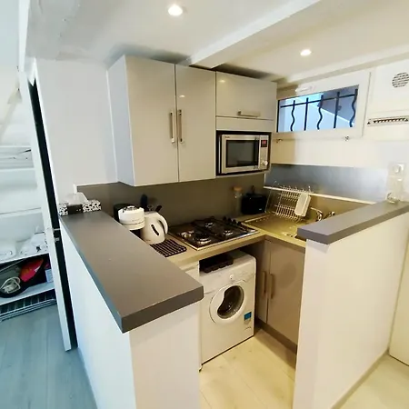 Cozy Studio Au Coeur De Clim Apartamento